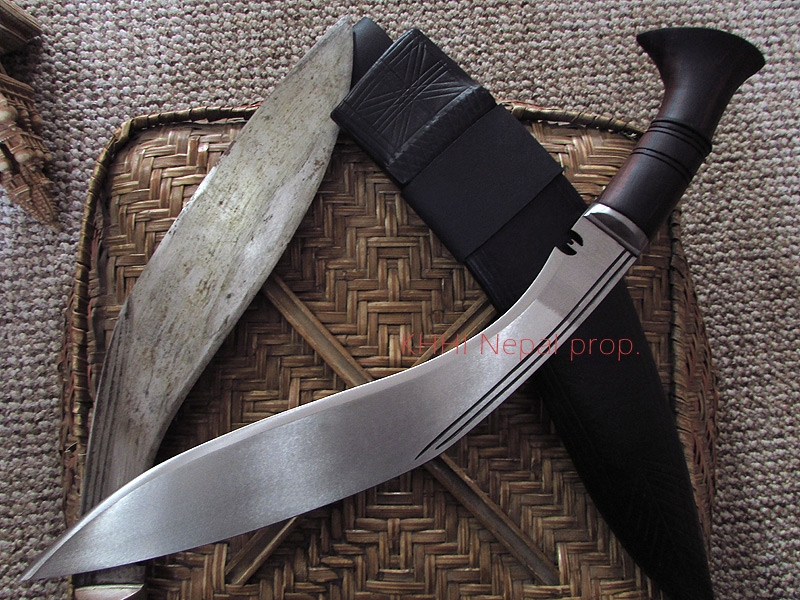 Gorkhali Army Kukri reproduced by Khukuri House nepal