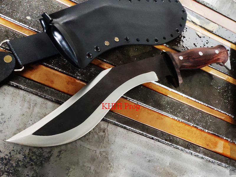 double edge Chukuri with kydex sheath