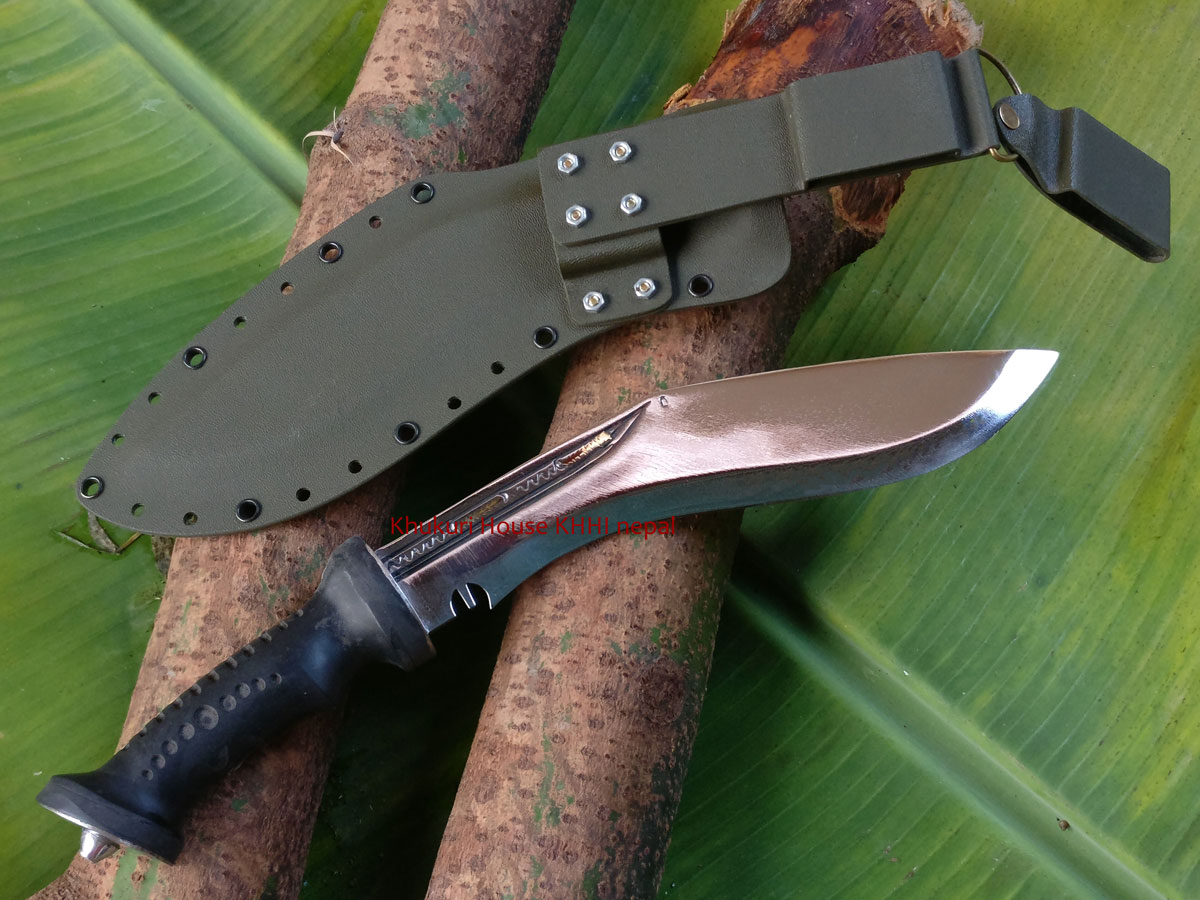 kukri with rubber handle and kydex sheath
