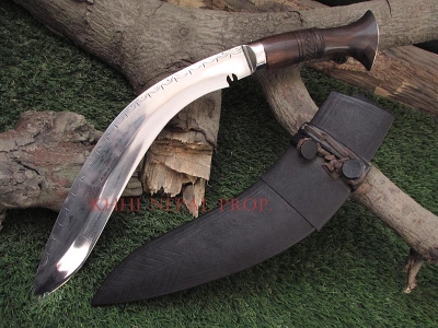 17th Century Original Crescent Khukuri (Salyani)